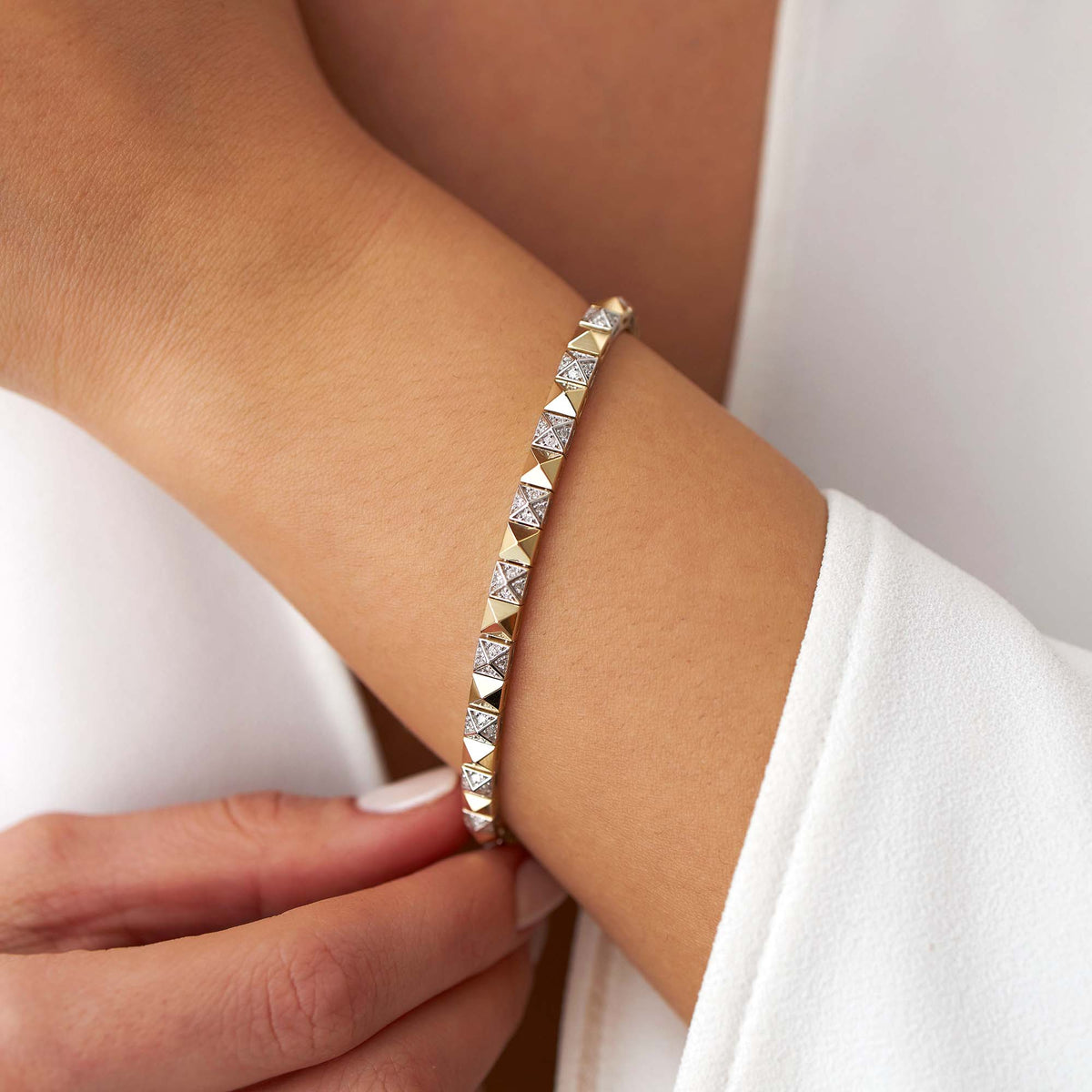 Diamond Spike Tennis Bracelet in 14K Gold