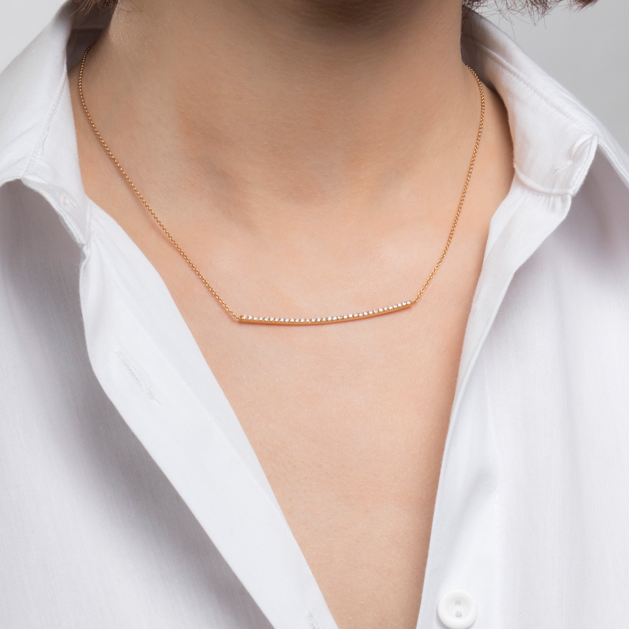 Diamond Long Curved Bar Necklace in 18K Gold