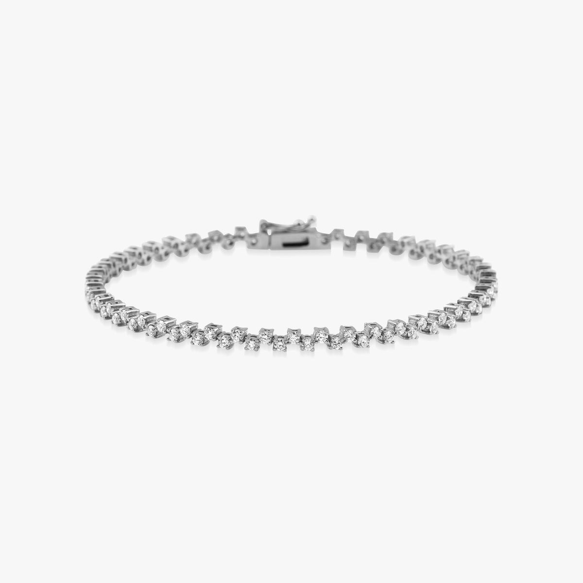 Diamond Zigzag Tennis Bracelet in 14K Gold