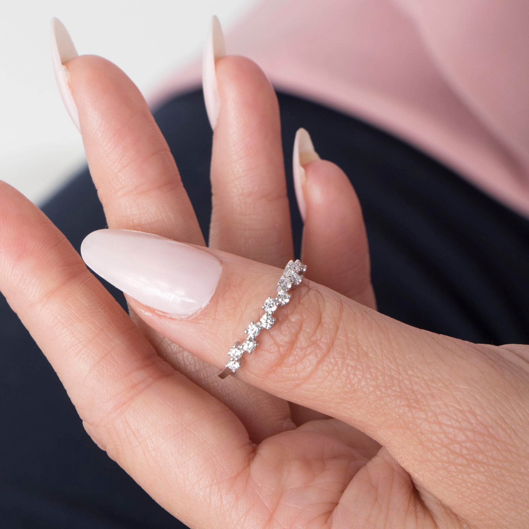 Zigzag Diamond Ring in 14K Gold