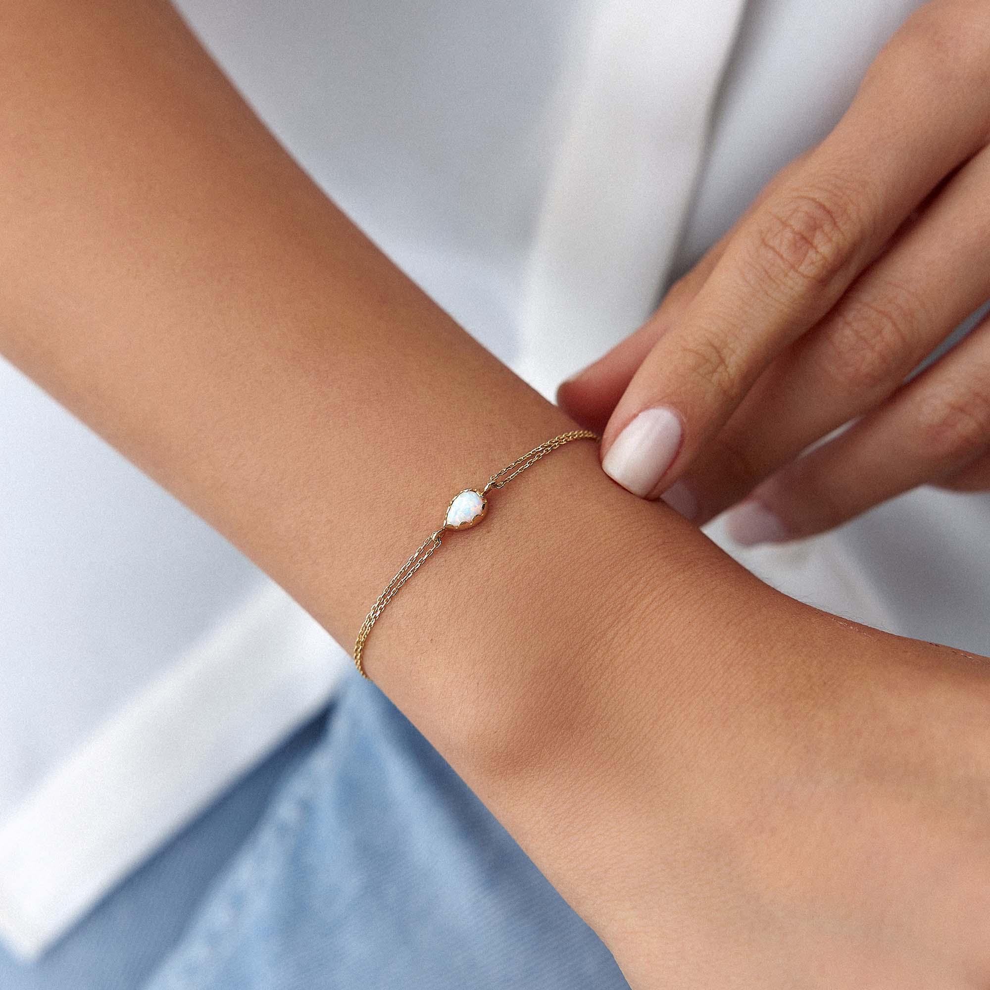 Mini Drop Opal Bracelet in 14K Gold