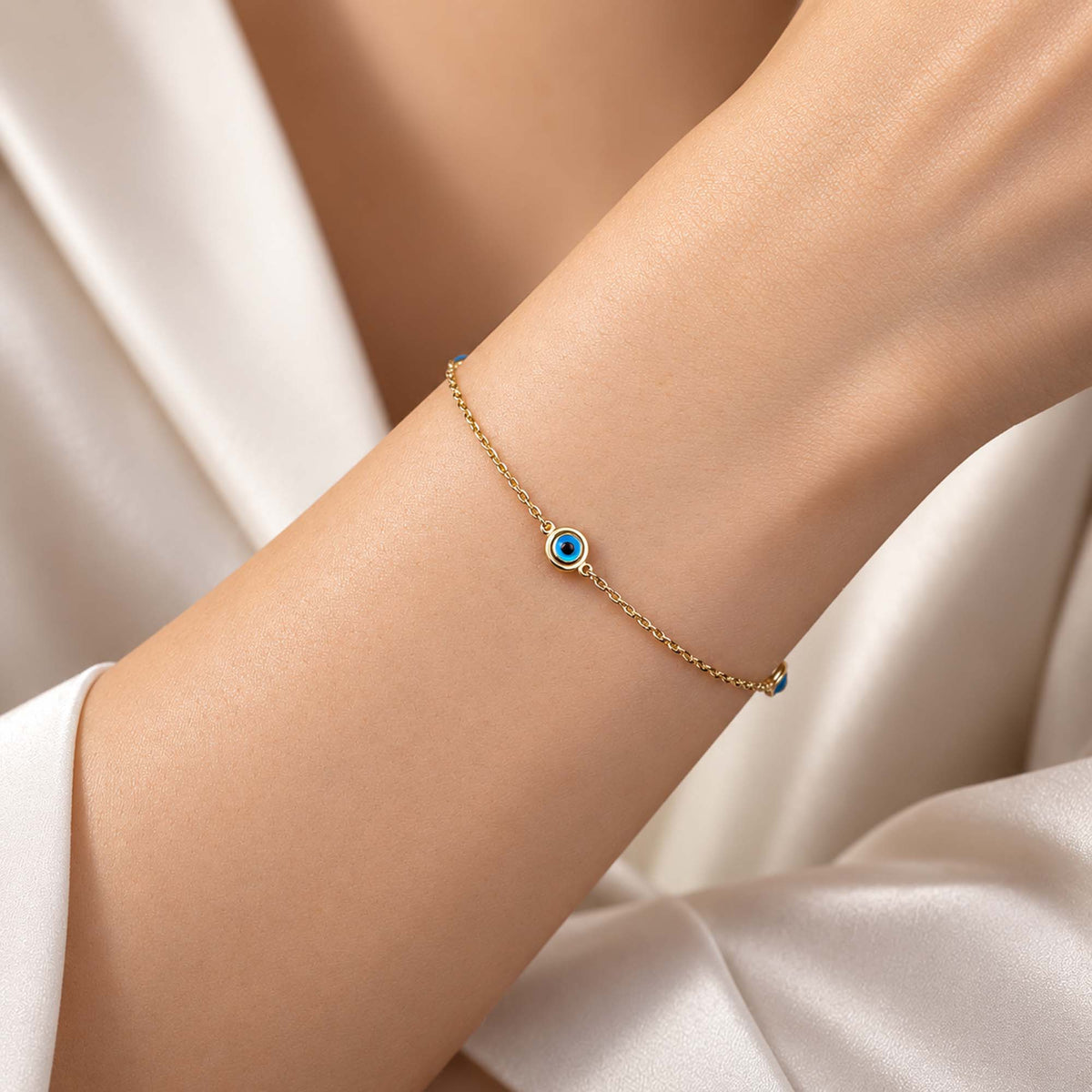 Minimal Three Evil Eye Bracelet in 14K Gold