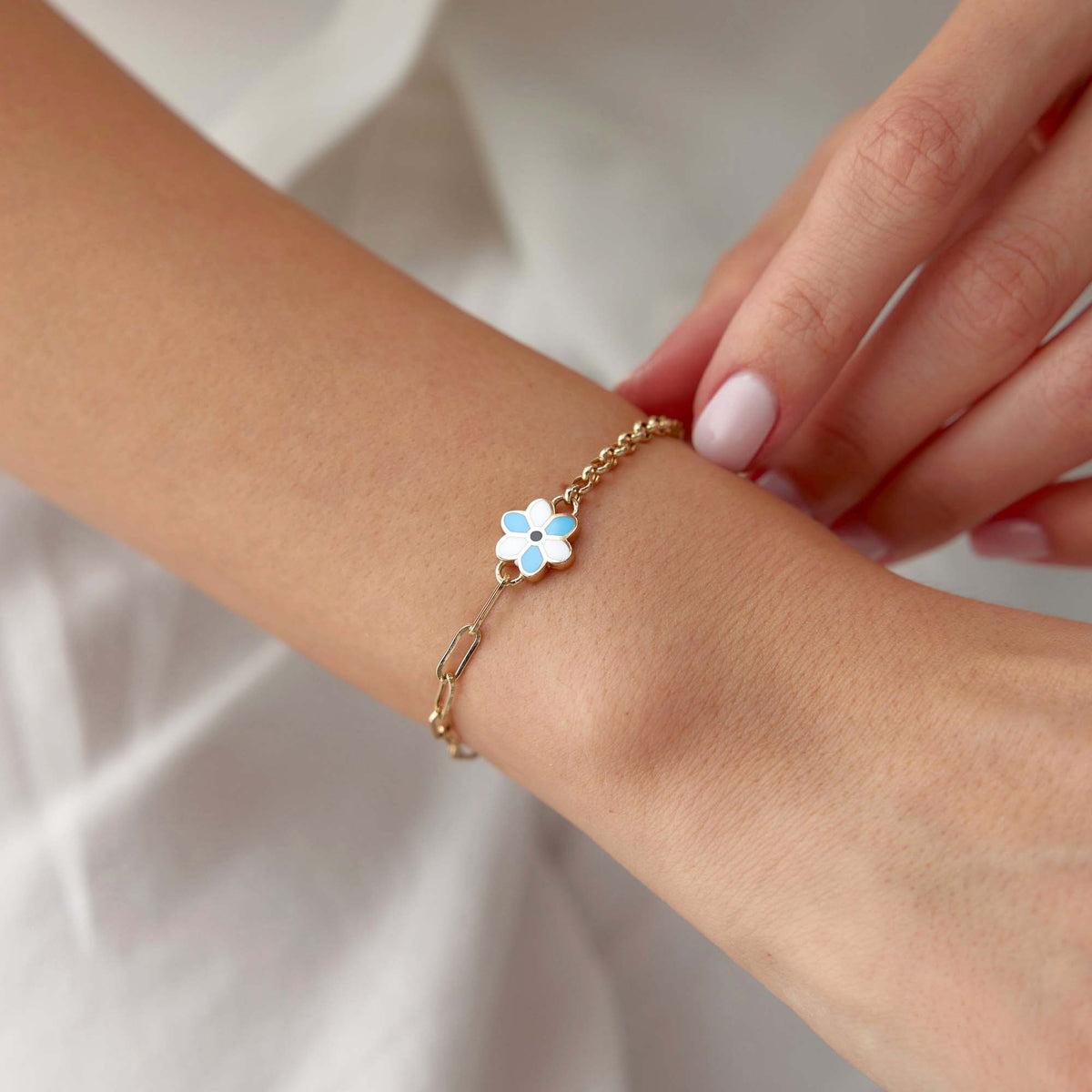 Asymmetric Flower Charm Bracelet in 14K Gold