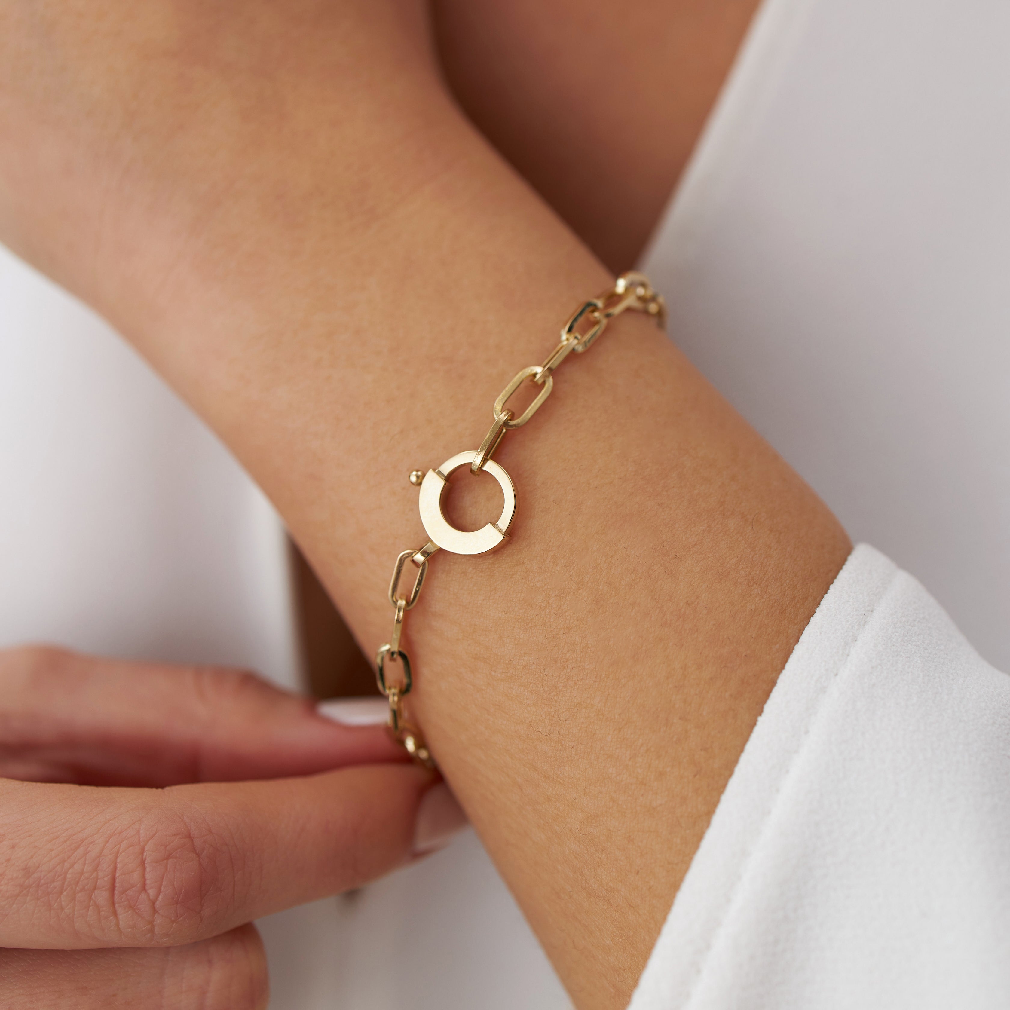 14K Gold Paperclip Chain Lock Bracelet