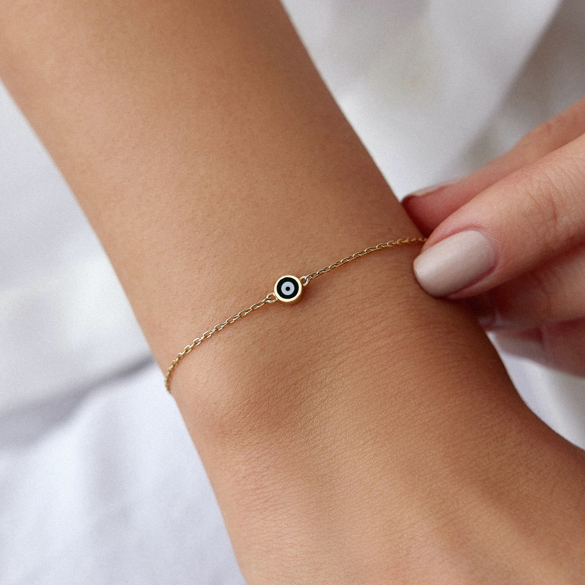 Black Evil Eye Bracelet in 14K Gold