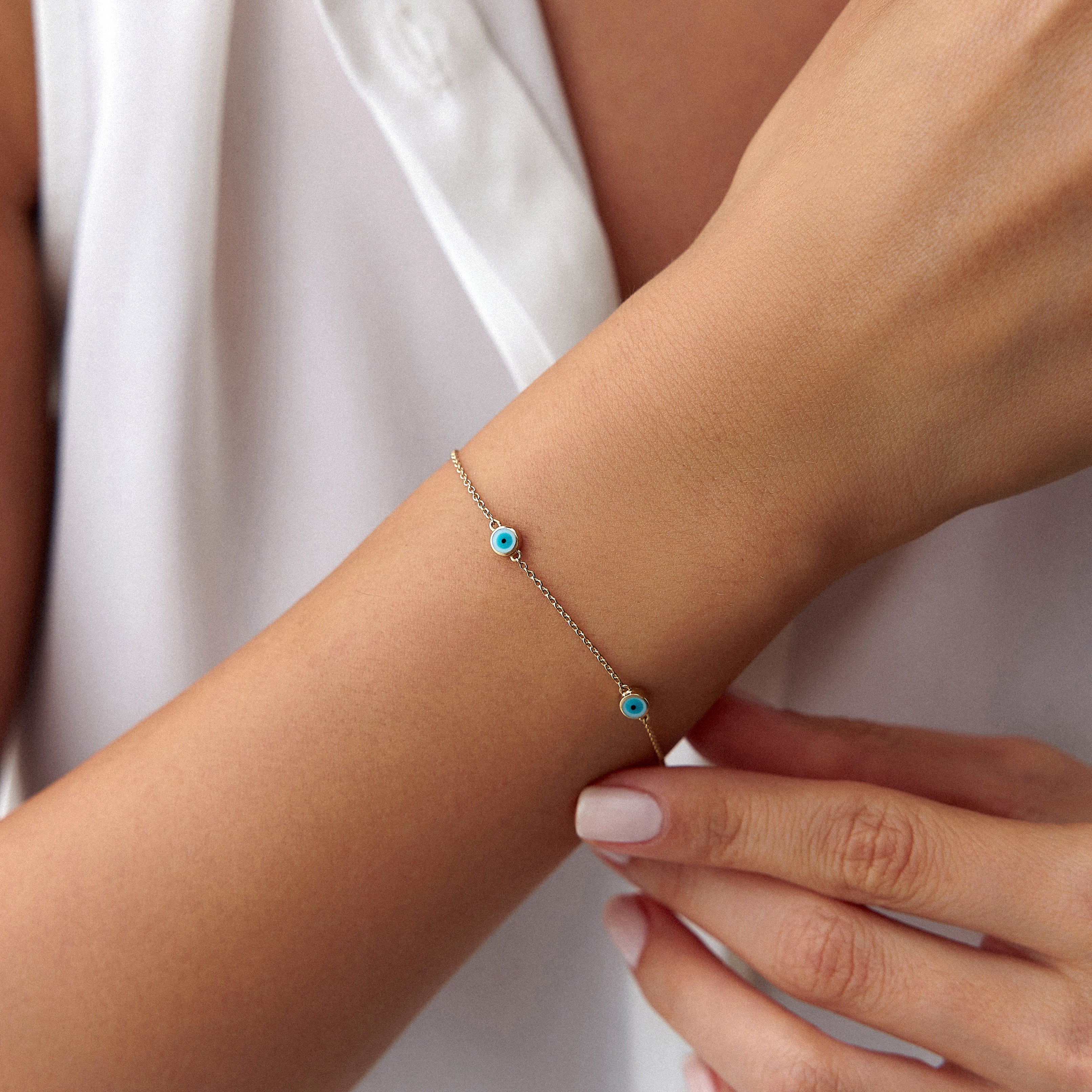 5 White Evil Eye Bracelet in 14K Gold