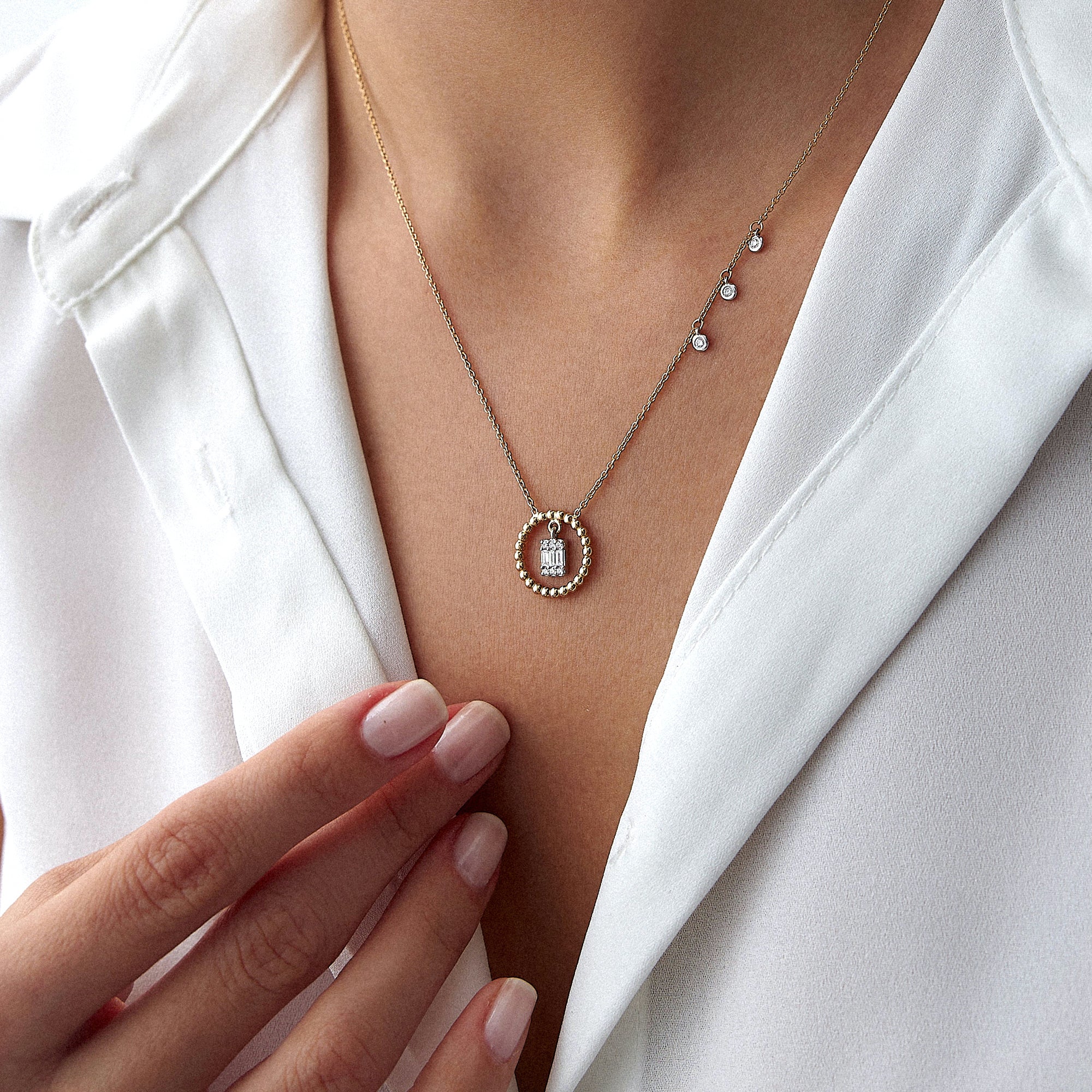 Diamond Circle Necklace With Dangling Bezel Charms in 14K Gold