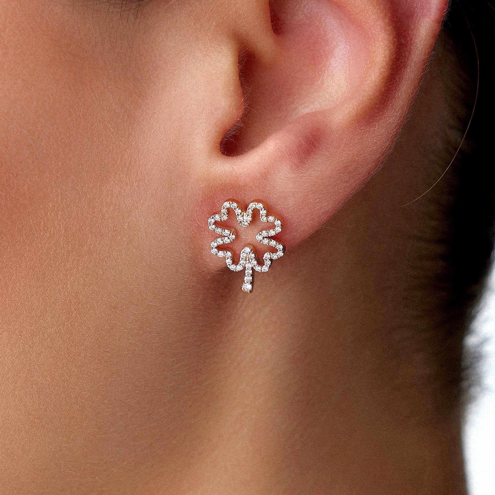 Open Diamond Clover Stud Earrings / FORTUNA