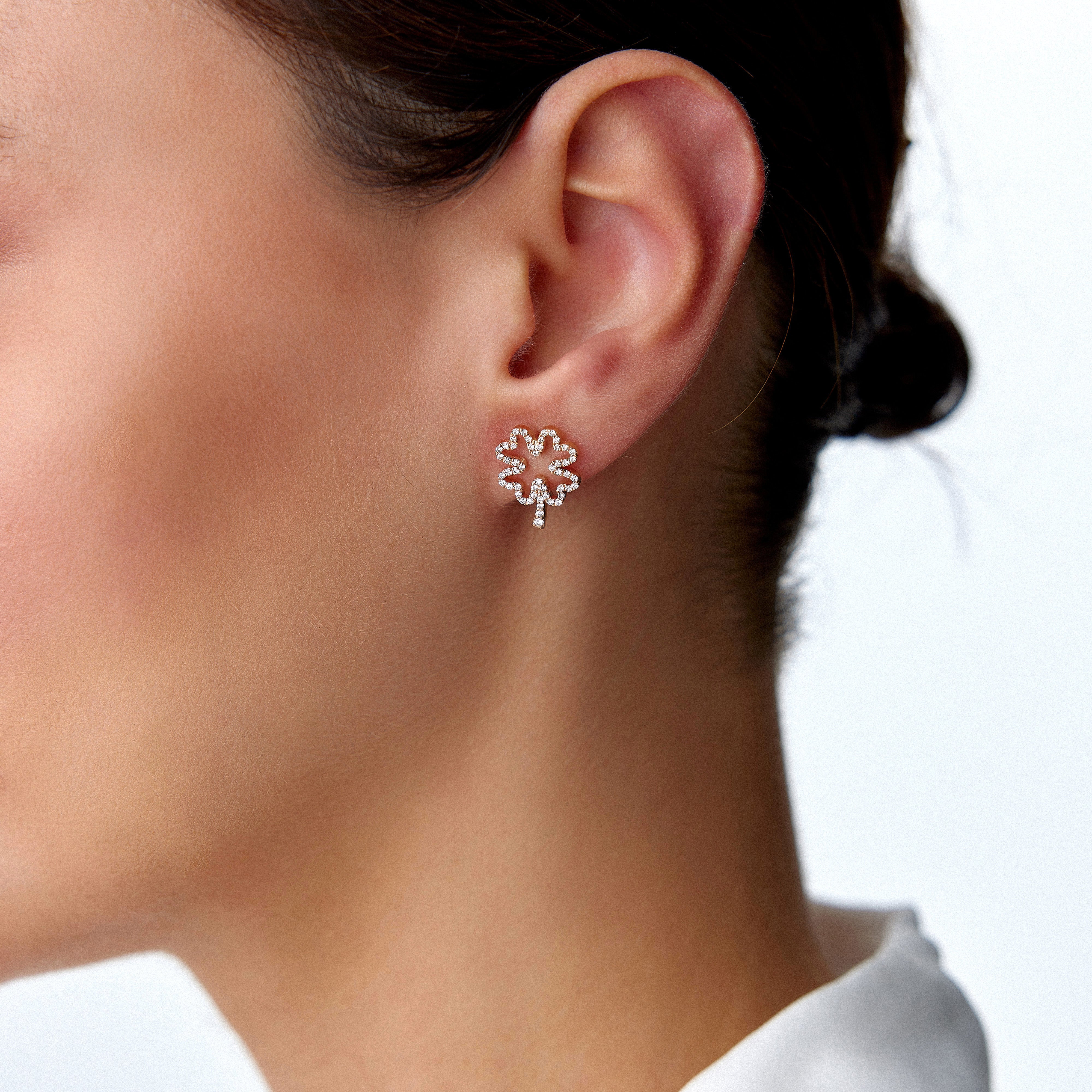 Open Diamond Clover Stud Earrings / FORTUNA