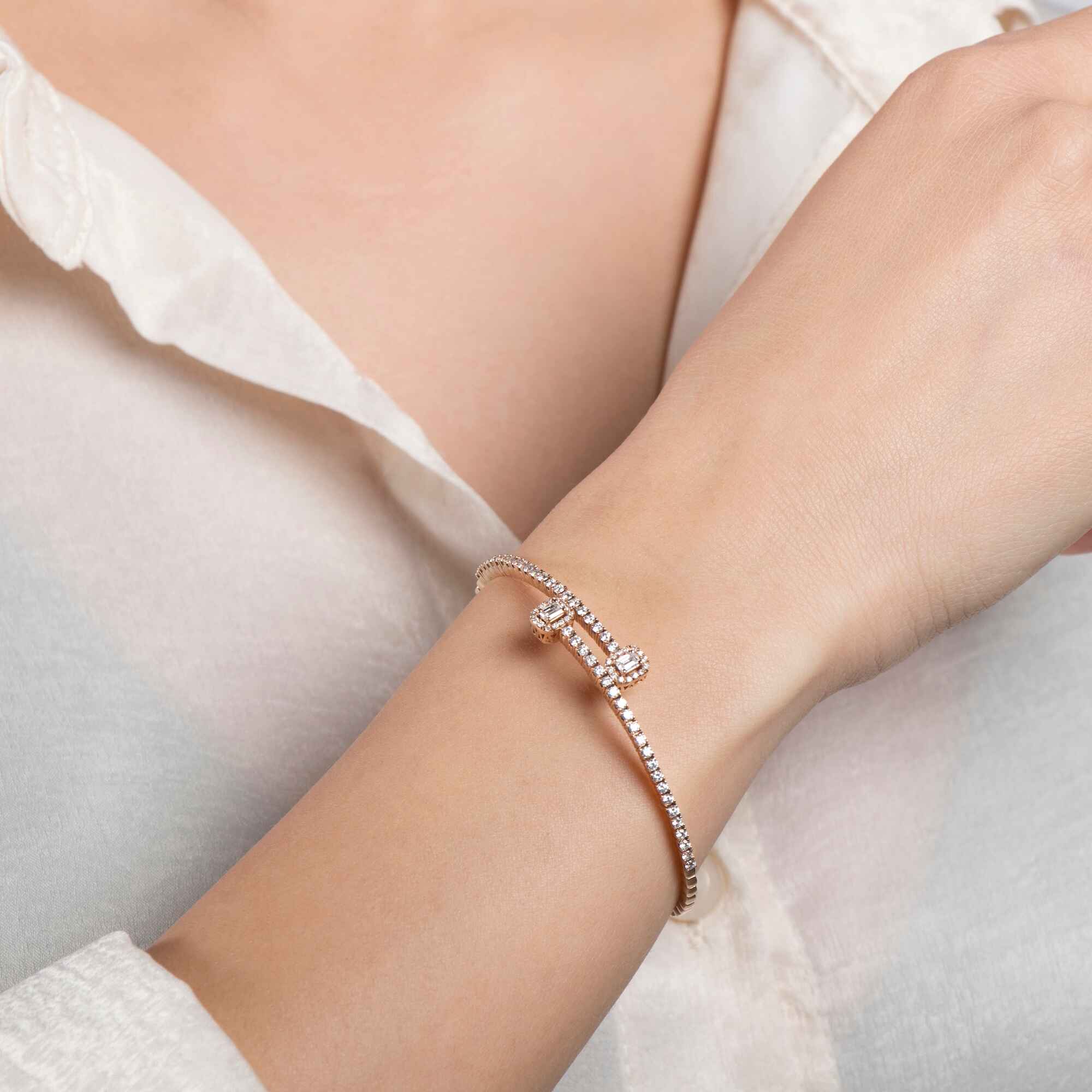 Flexible Diamond Twist Bangle in 14K Gold