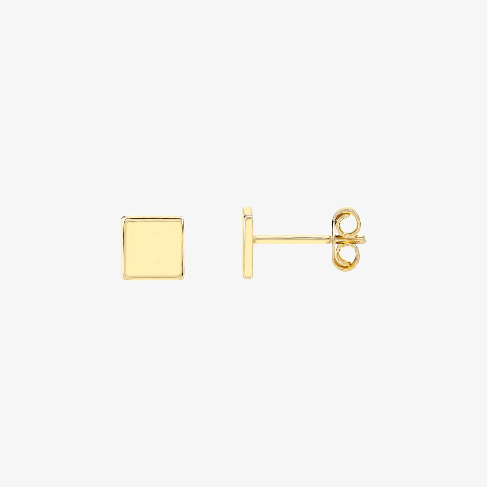 Single Square Stud in 14K Gold