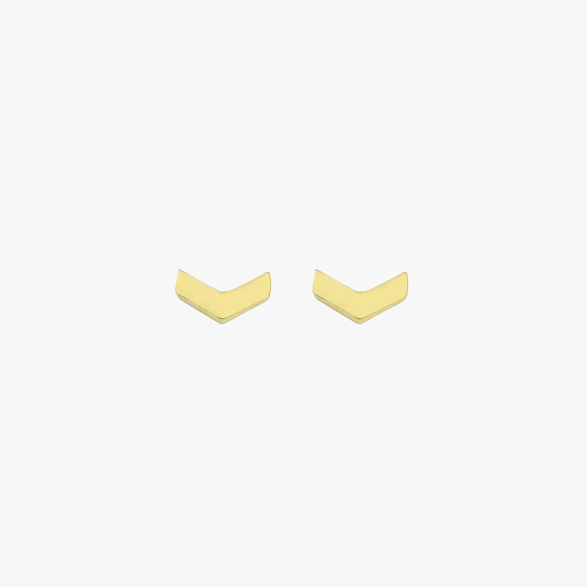 Mini Chevron Studs in 14K Gold