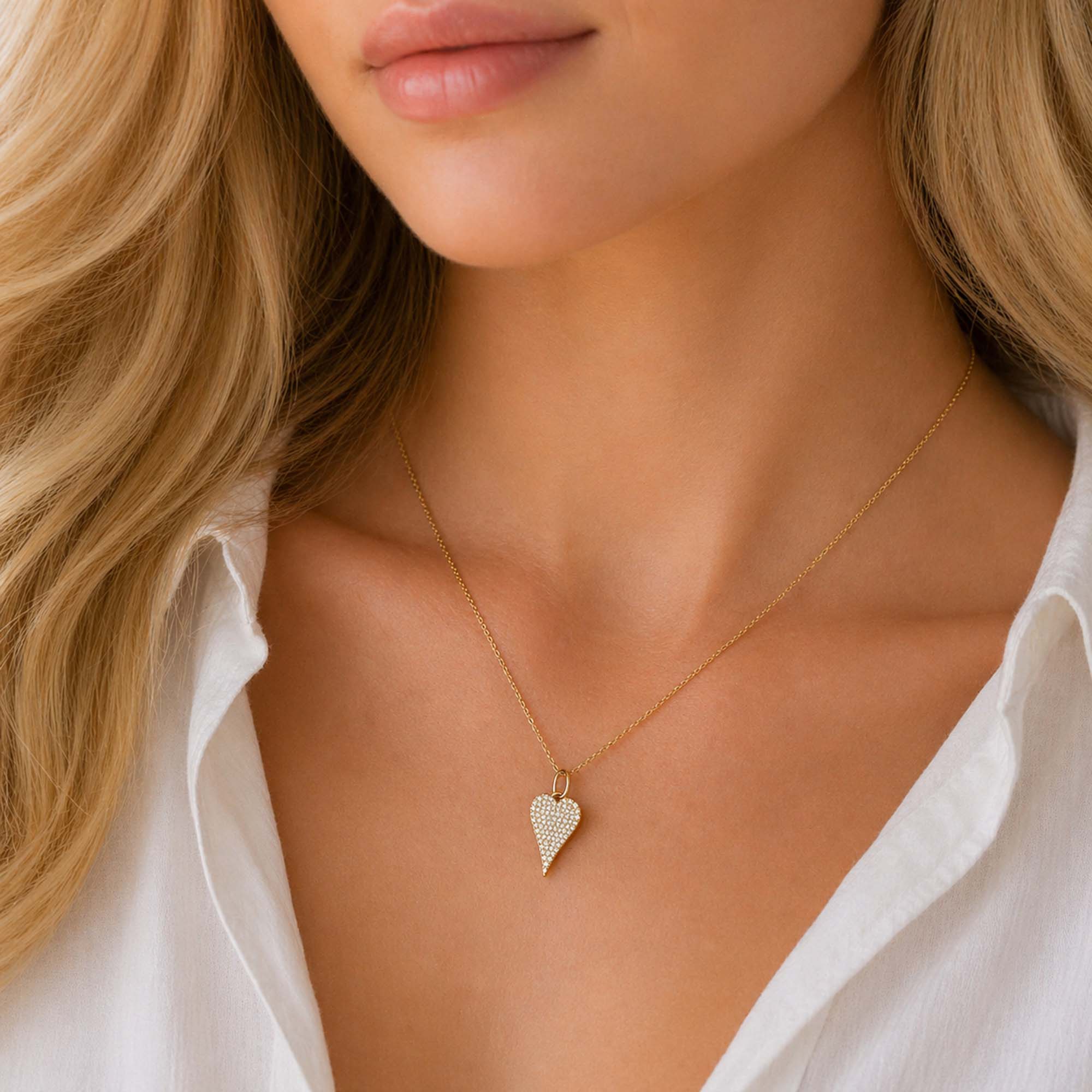 Minimal Diamond Elongated Heart Necklace in 14K Gold