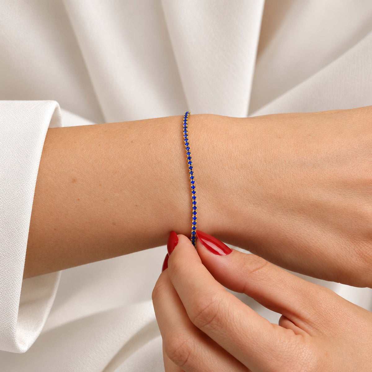 Lab Sapphire Tennis Bracelet in 14K Gold