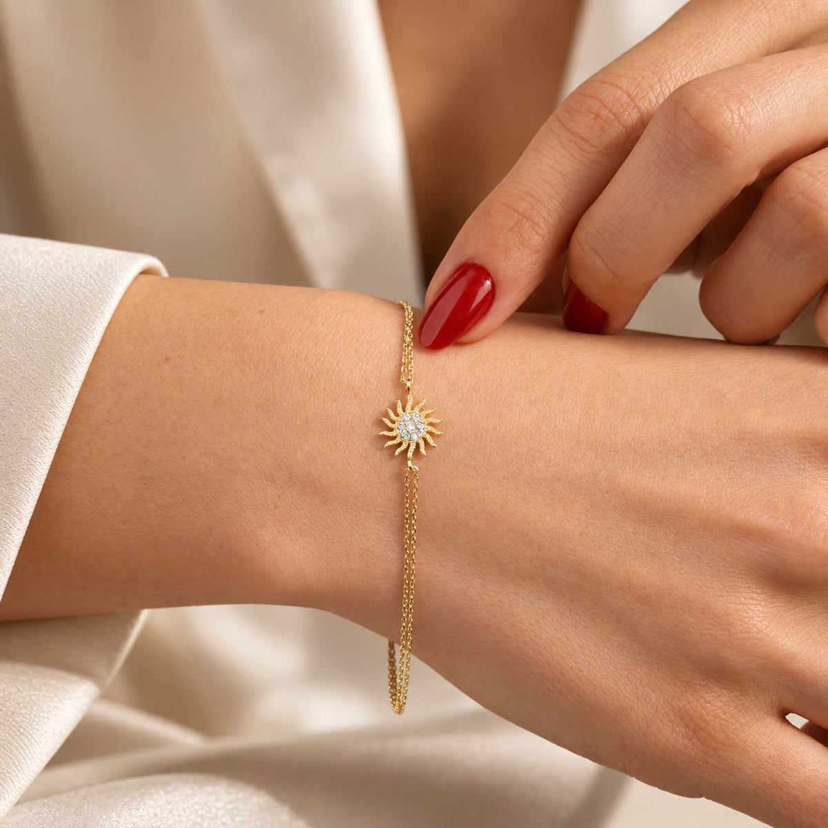 Sun Charm Bracelet in 14K Gold
