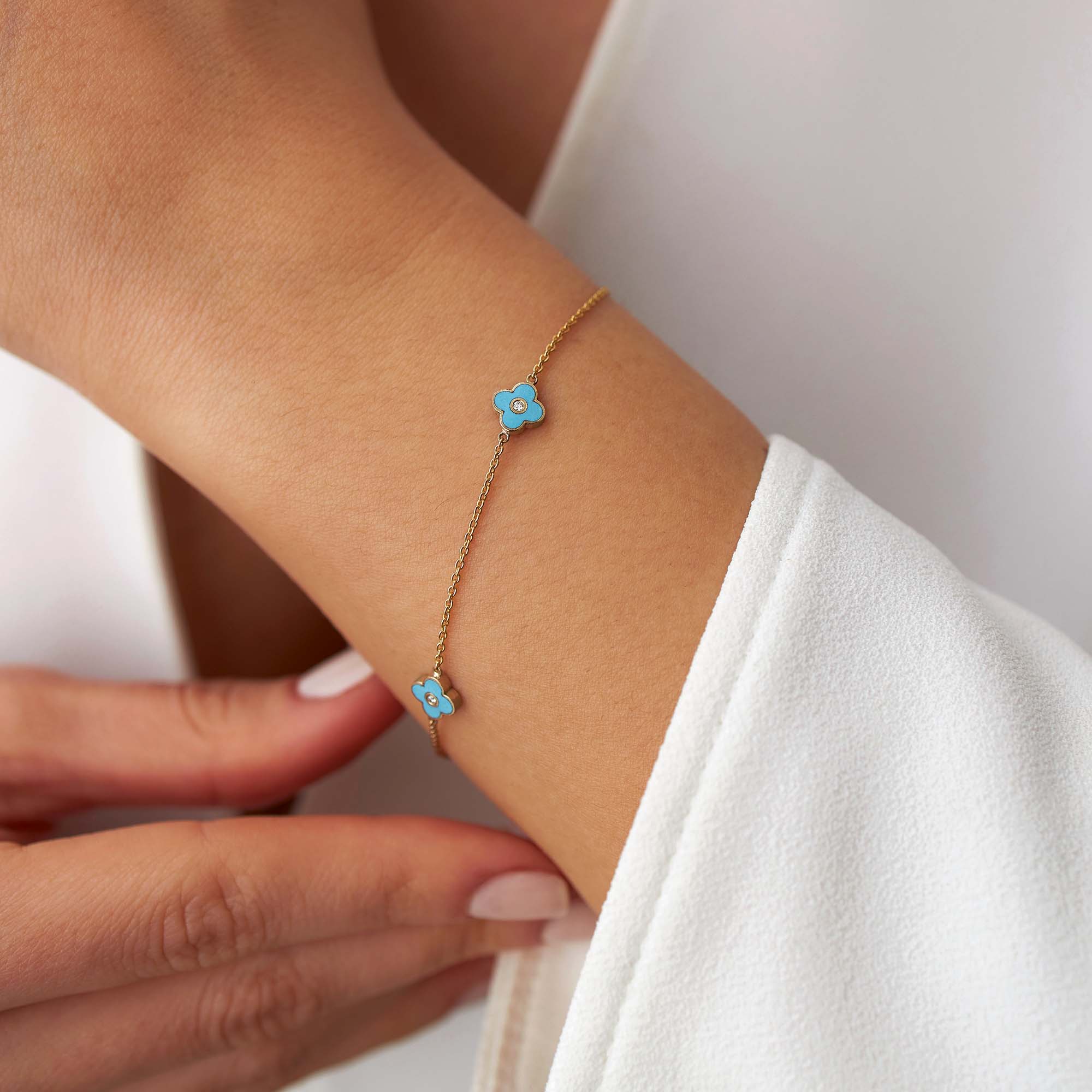 Mini Diamond Inlaid Turquoise Clover Bracelet With 3 Clovers in 14K Gold