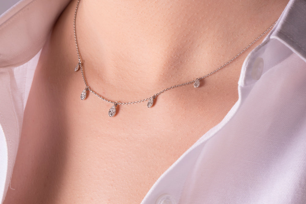 18K Gold Diamond Necklace