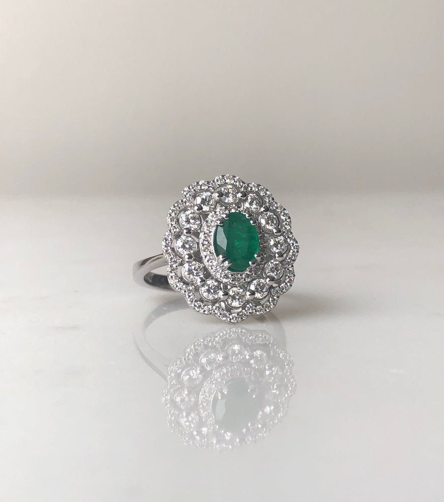 18K Gold Diamond and Emerald Ring / Eternal Queen