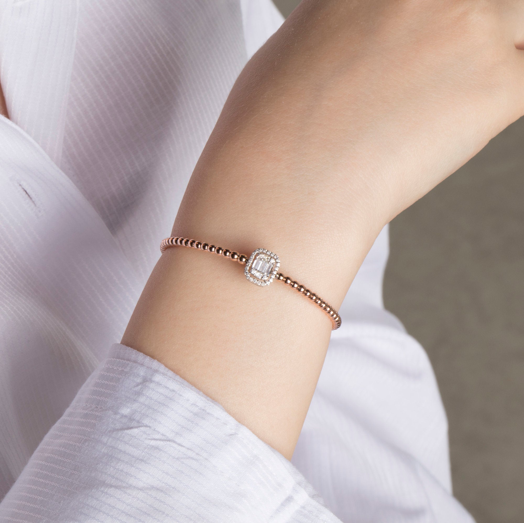 Beaded Diamond Bangle in 14K Gold