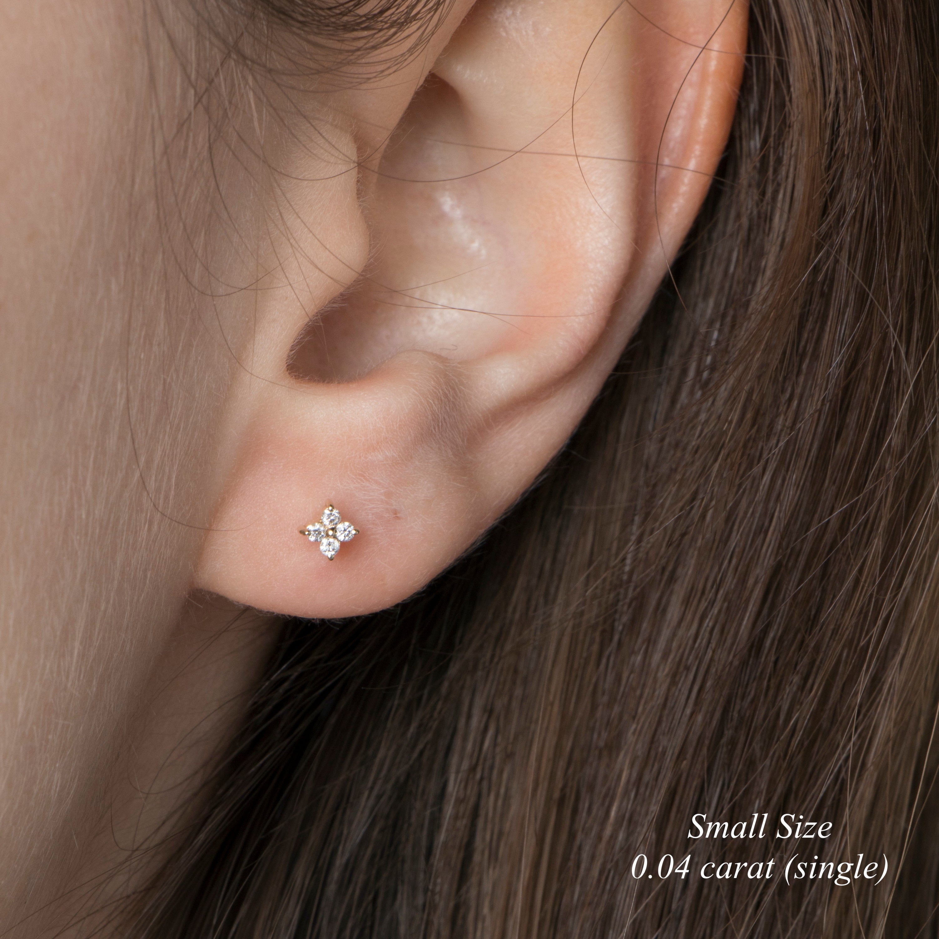 Single Diamond Clover Stud in 14K Gold