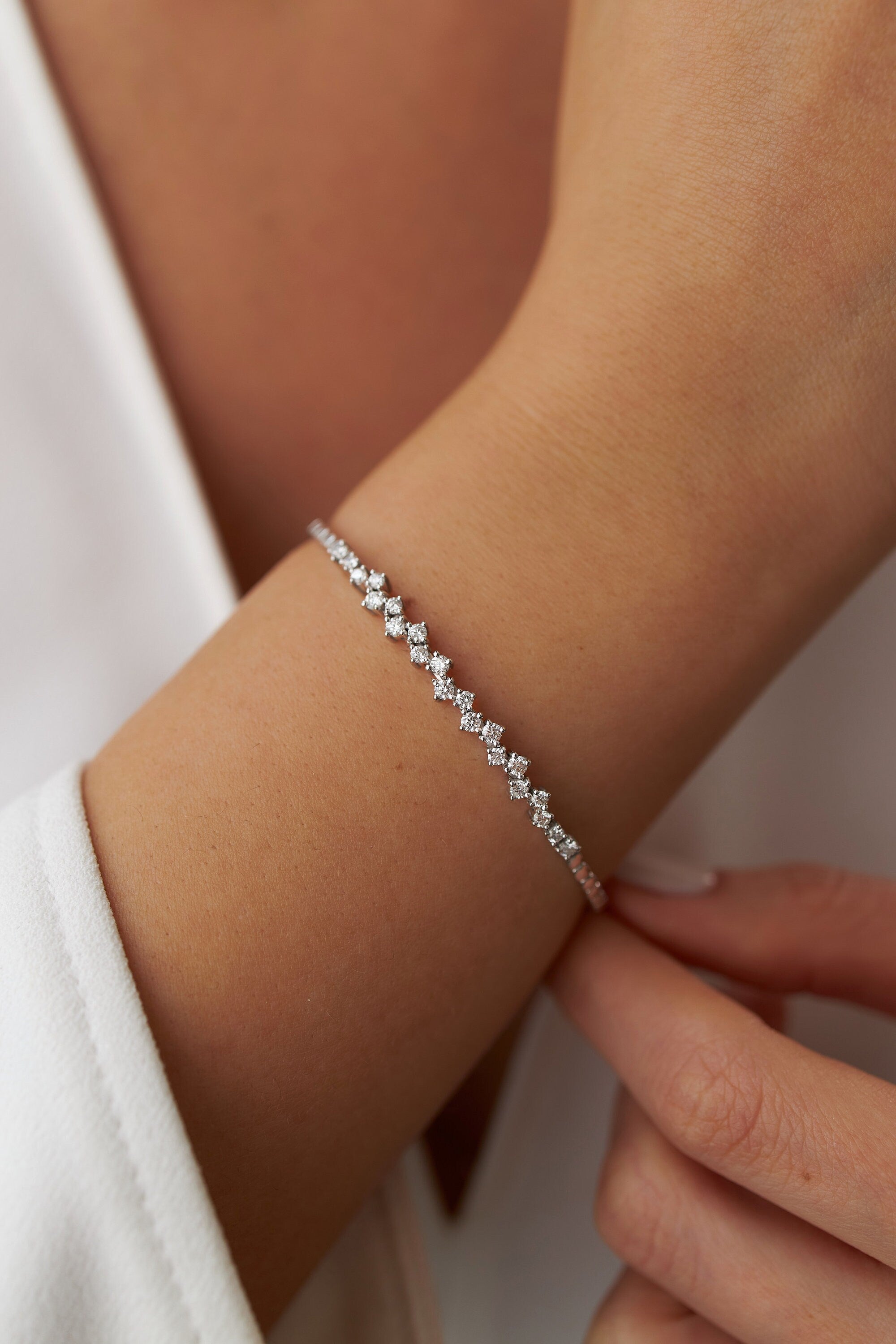 Cluster Diamond Bangle in 14K Gold