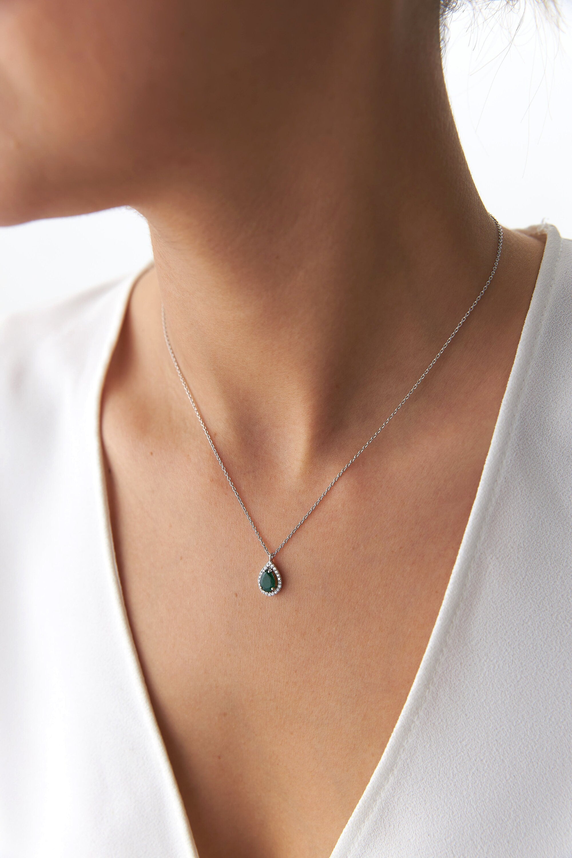 14K Gold Emerald and Diamond Necklace