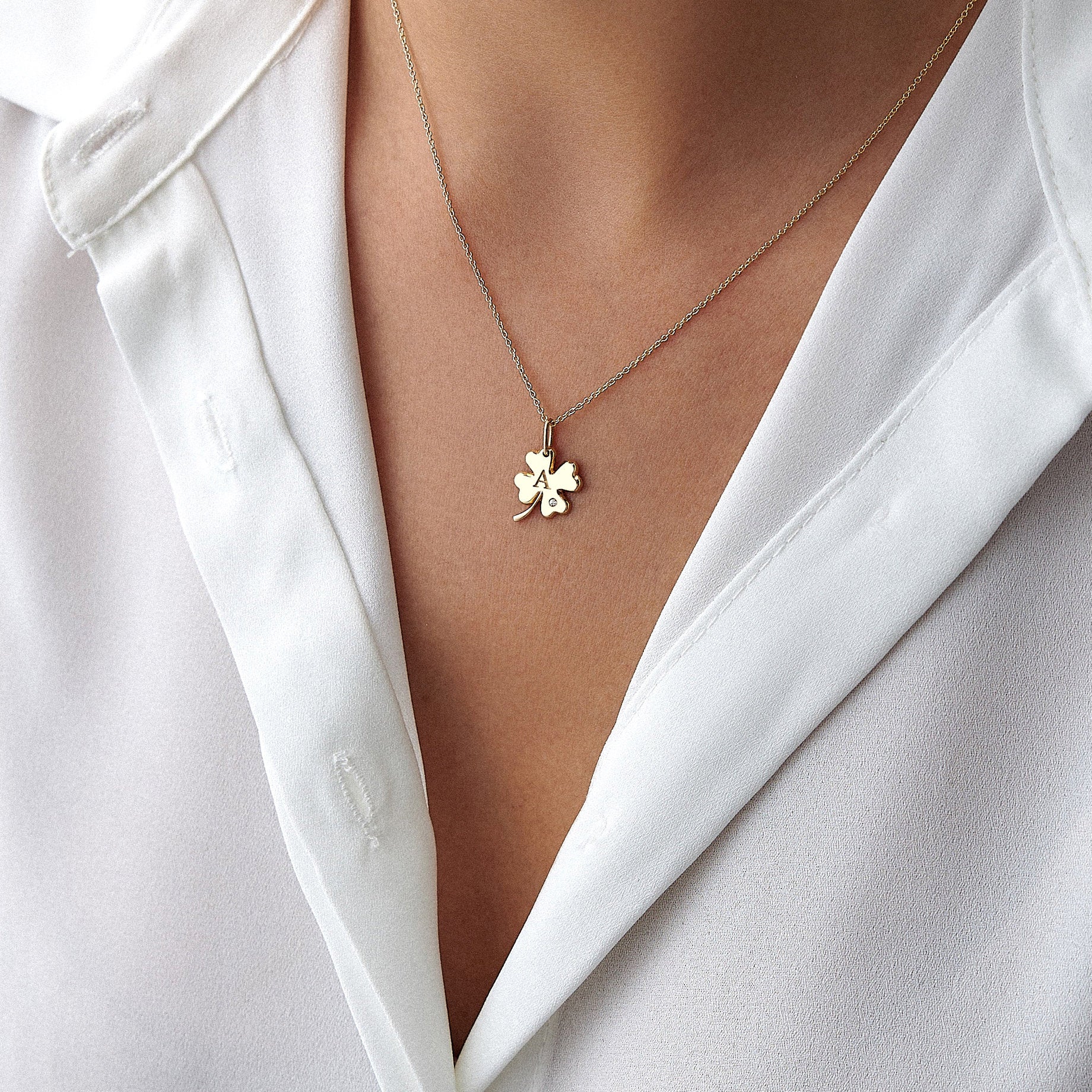 Clover Birthstone Initial Pendant Necklace in 14K Gold